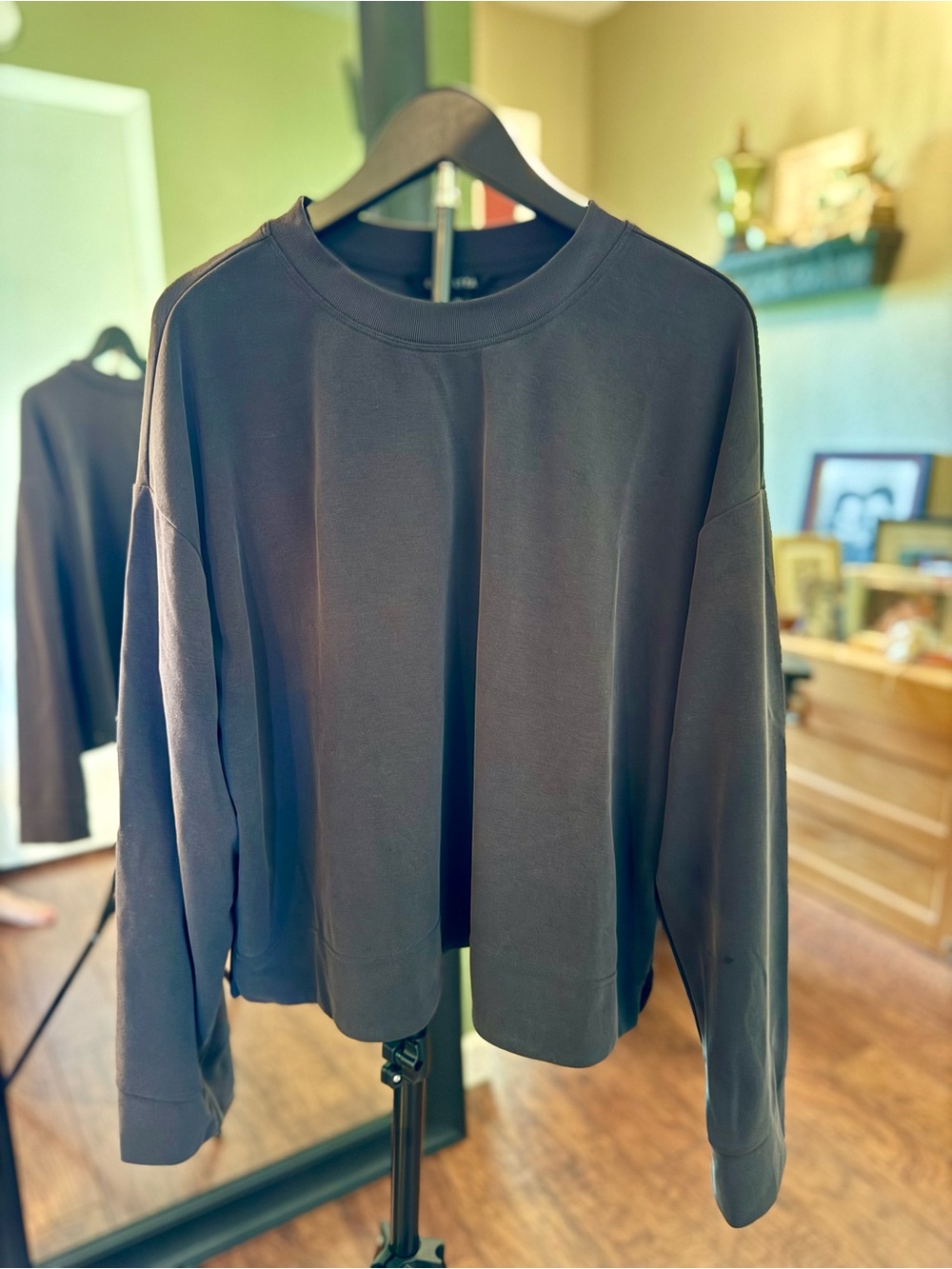Athleta Gray Crewneck Scuba Pullover